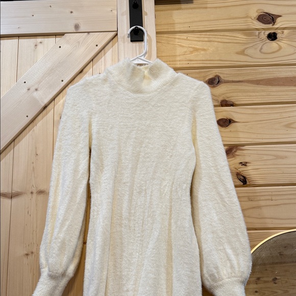 Elegant Cream Turtleneck Sweater Dress - Picture 2 of 3
